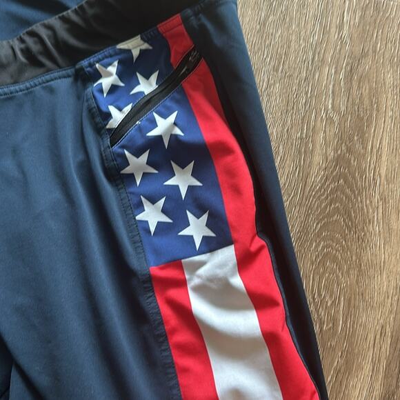 Hylete Helix Shorts - Picture 2 of 5
